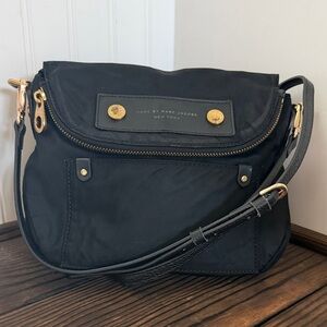 Preppy Nylon Mini Messenger Bag
Marc Jacobs Crossbody